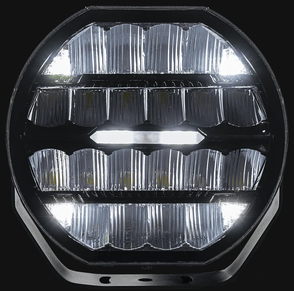 Luxtar Stellar Dynamic 9″ Black